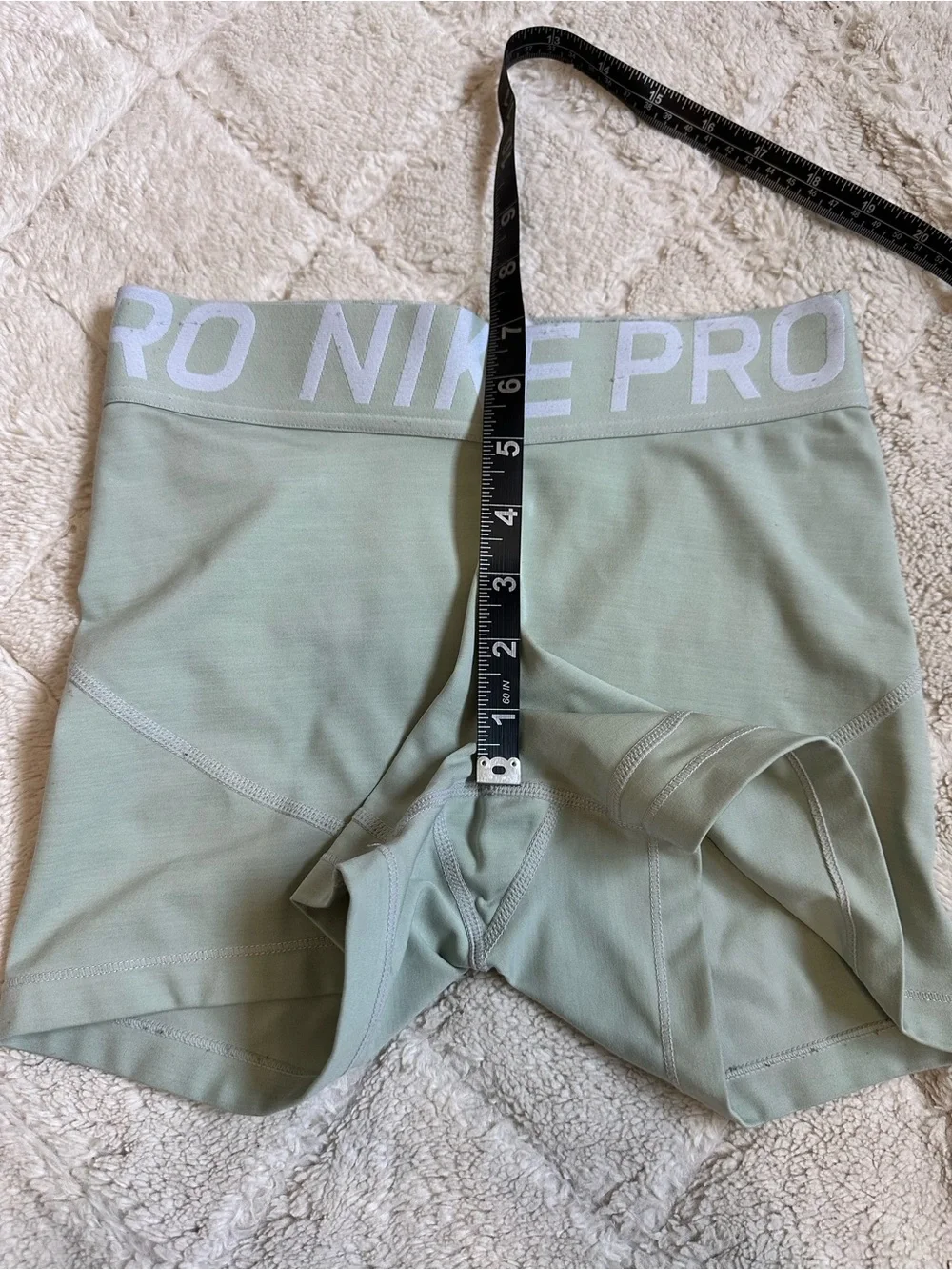 *FLAWED* Nike | Mint Nike Pro Compression Shorts | Size Small